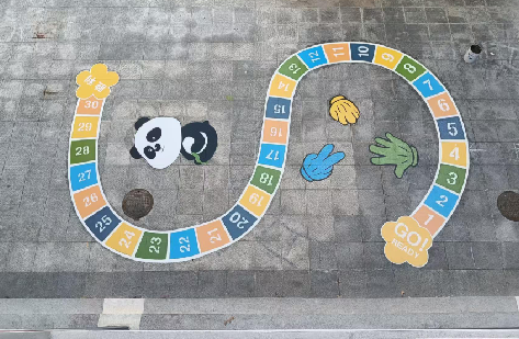 龙州地面游戏彩绘